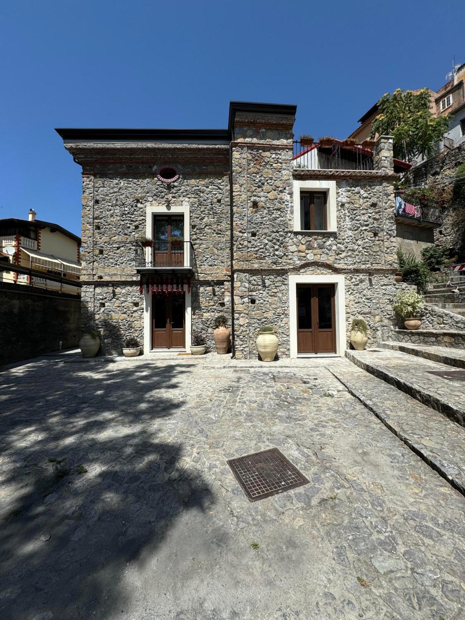 Casa Marinari Bed & Breakfast Scalea Eksteriør bilde